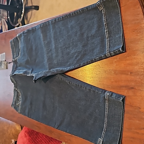 French Dressing Jeans Denim - 🆕️NWT Rhinestone Denim Capris